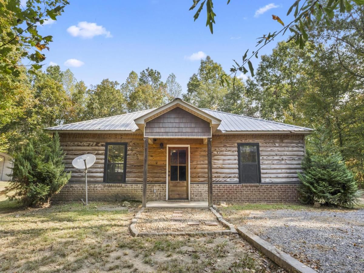 MLS #25-2340 image #0