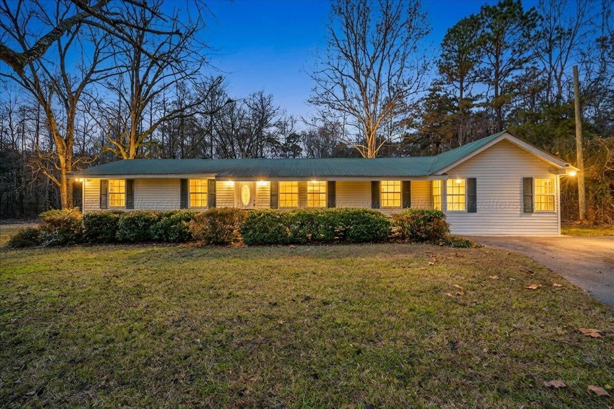 MLS #25-2361 image #0