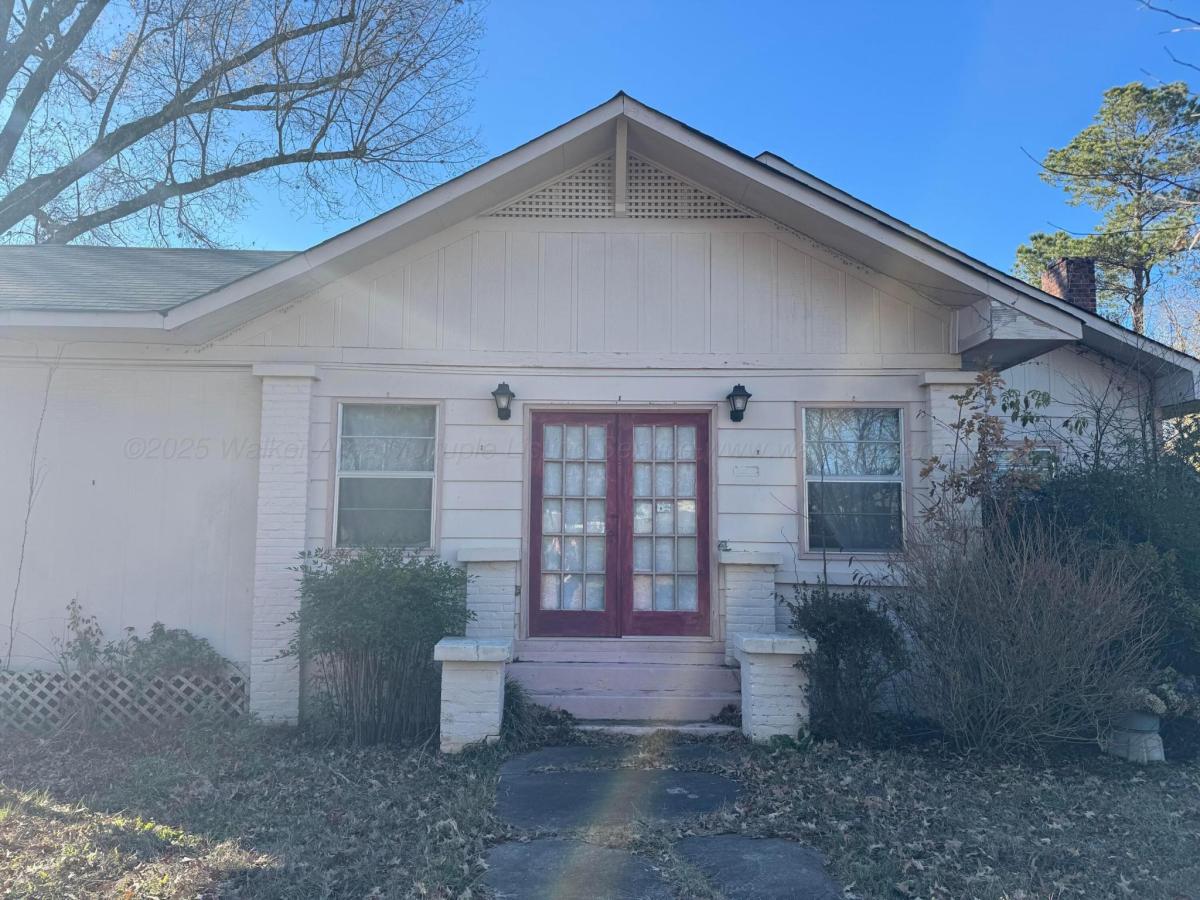 MLS #25-2379 image #0