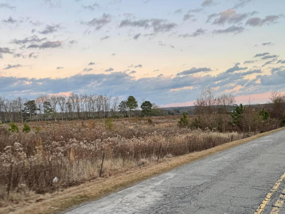 MLS #25-2382 image #0