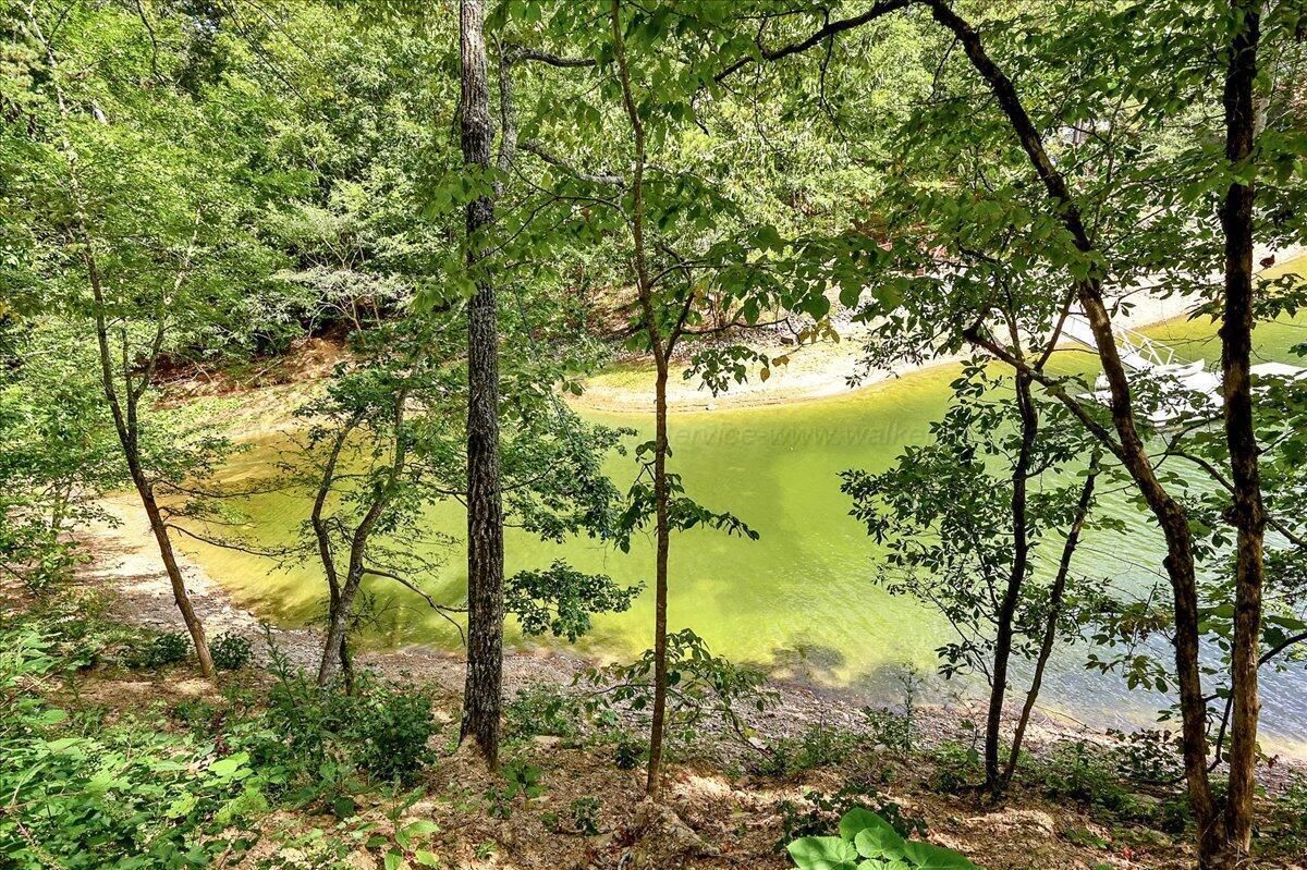 MLS #25-2388 image #0