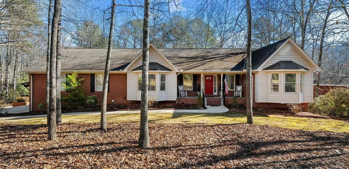 MLS #25-2408 image #0