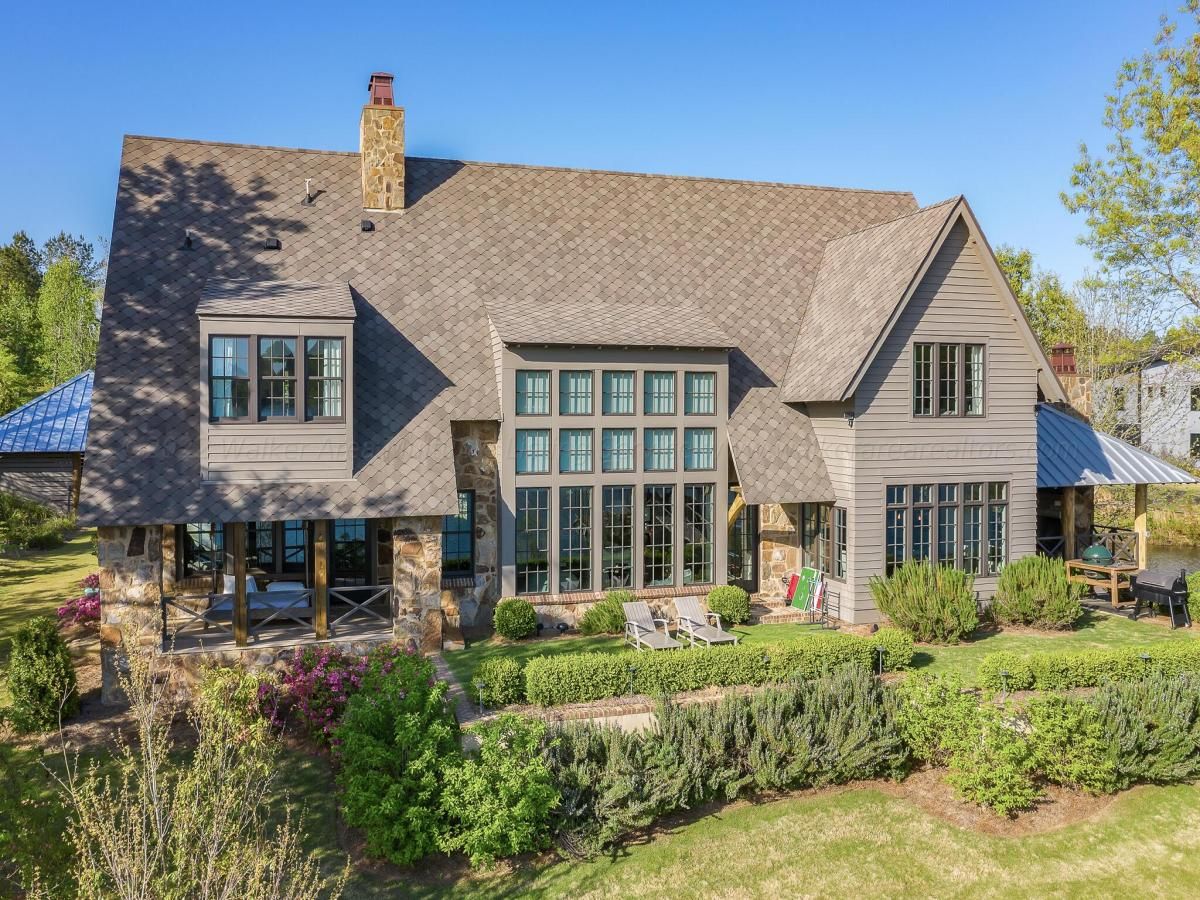 MLS #25-758 image #0