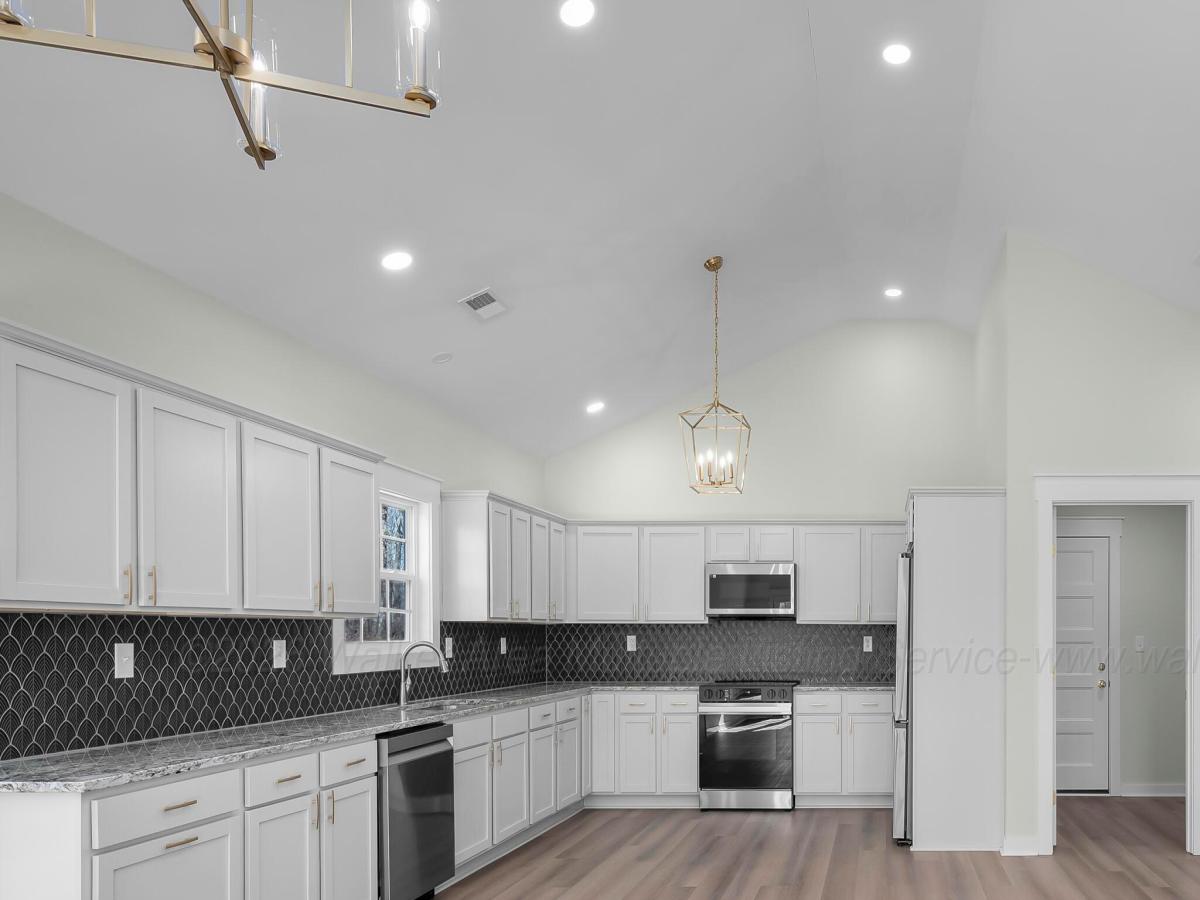 MLS #26-100 image #0