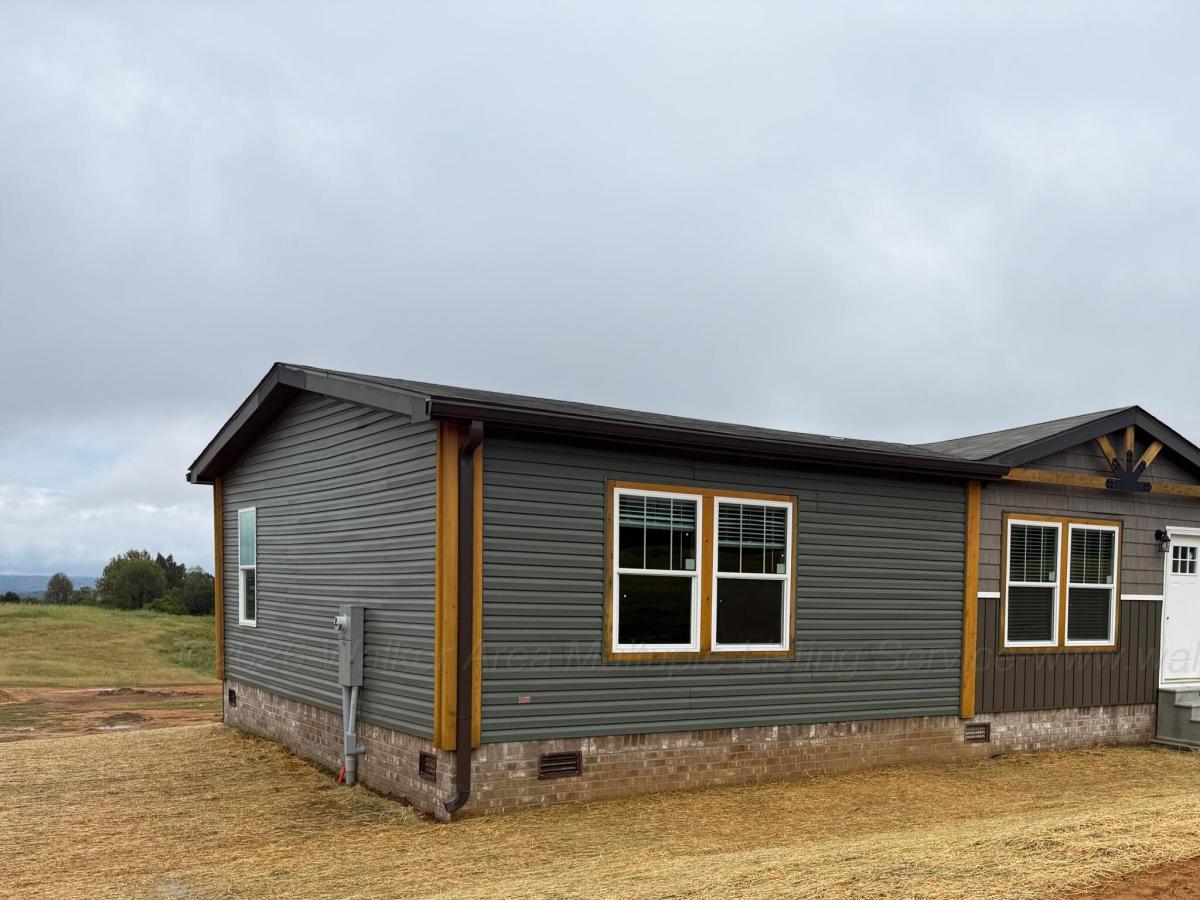 MLS #26-2083 image #0