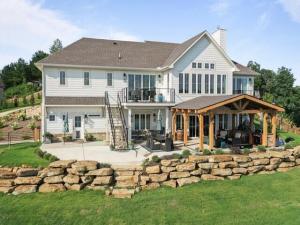 MLS #26-251 image #0