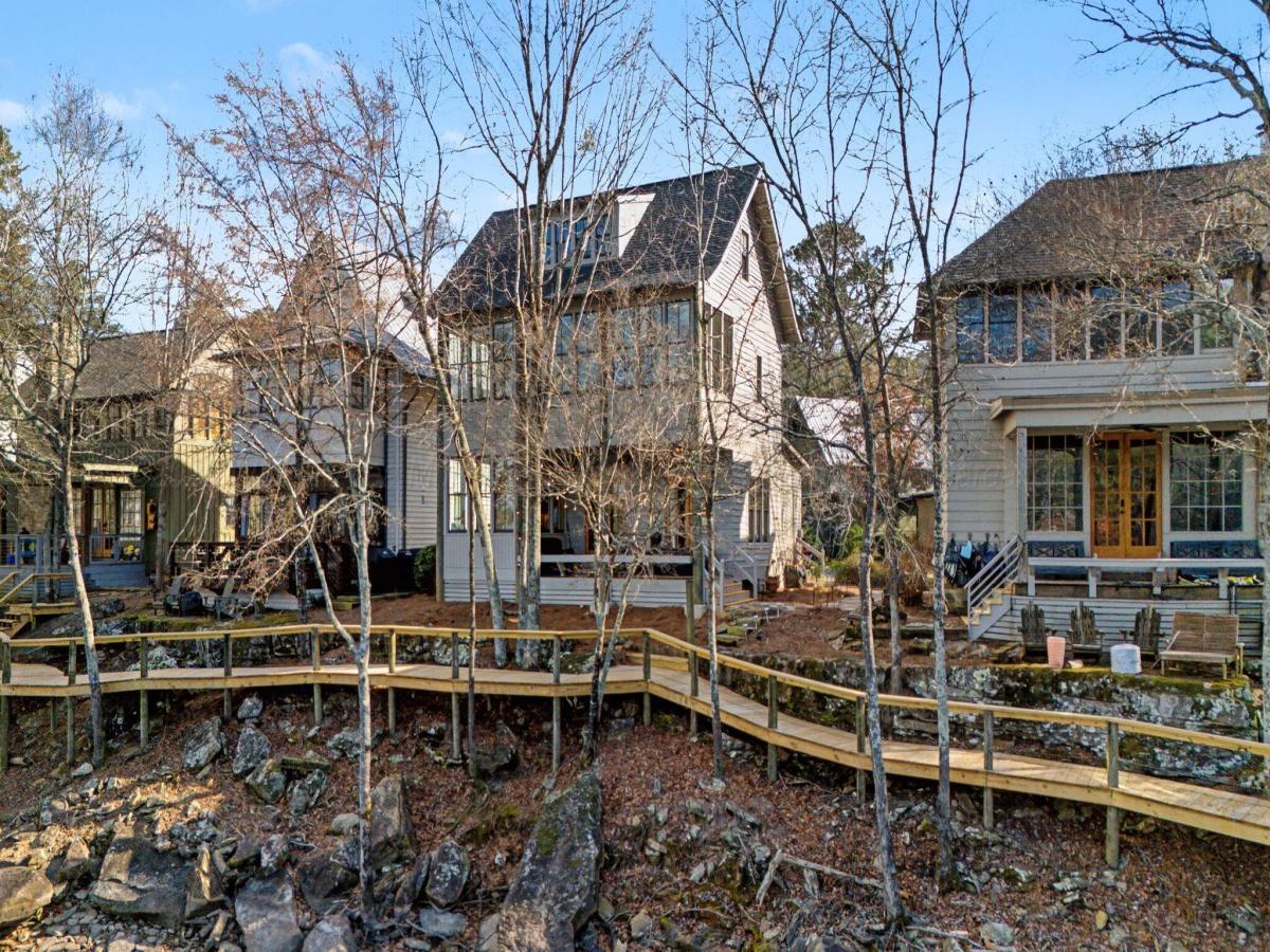 MLS #26-477 image #0