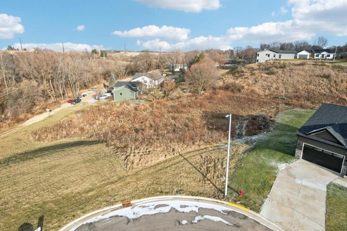 MLS #SCW1990655 image #0