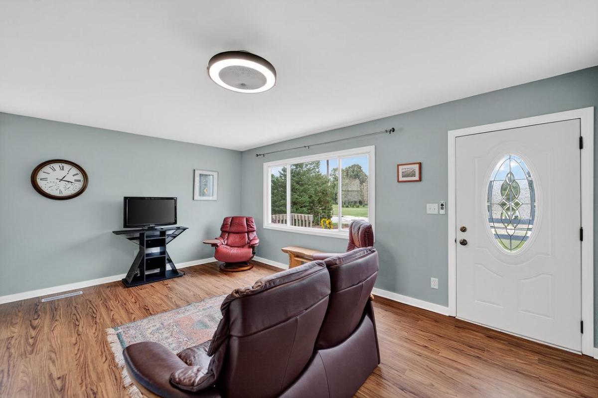 MLS #SCW2007177 image #0