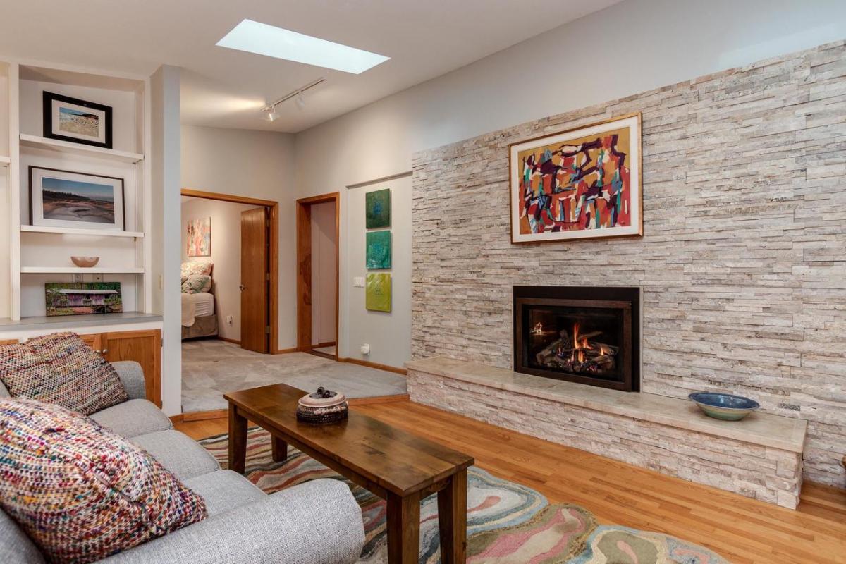 MLS #SCW2009625 image #0