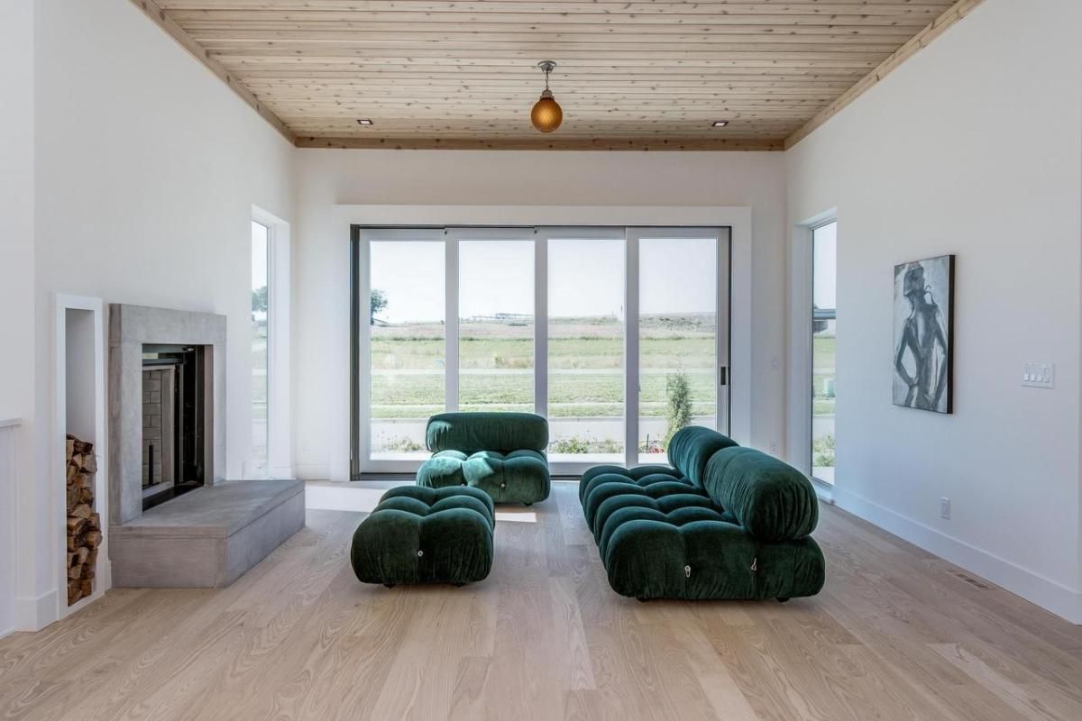 MLS #SCW2010370 image #0