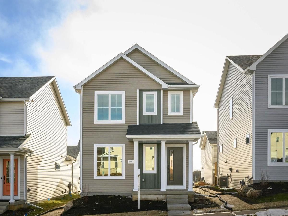 MLS #SCW2010430 image #0