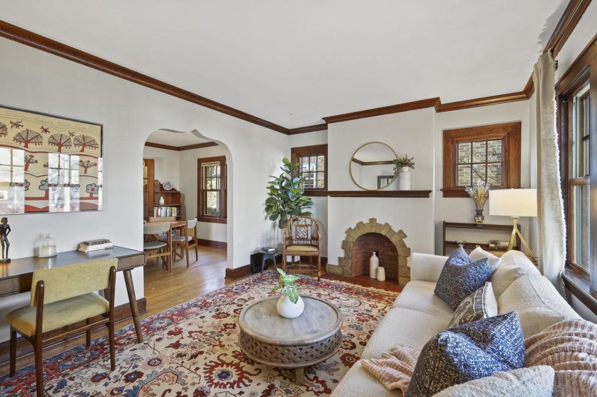 MLS #SCW2011048 image #0