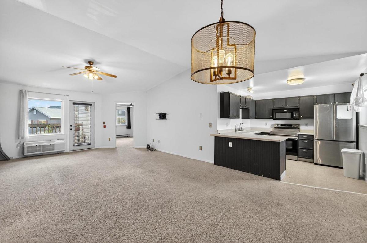 MLS #SCW2011458 image #0