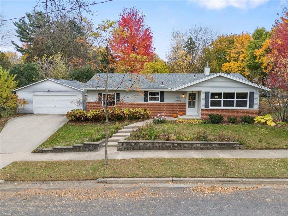 MLS #SCW2013137 image #0