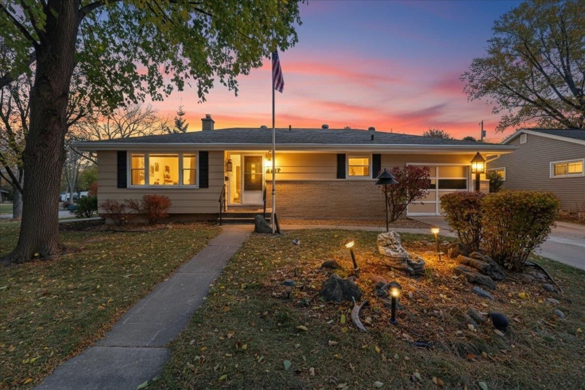 MLS #SCW2014580 image #0